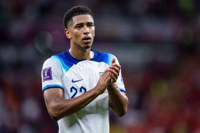 边路突击是 边路突击是