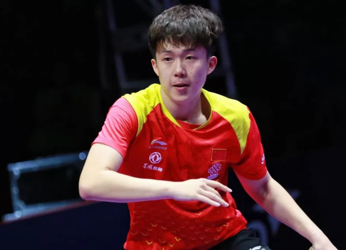 他始终用最 他始终用最